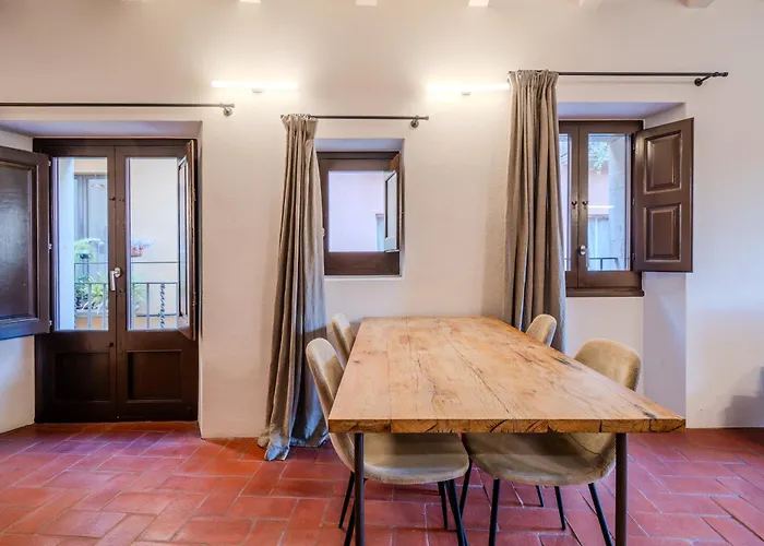 Flateli Santa Clara 11 * خيرونا